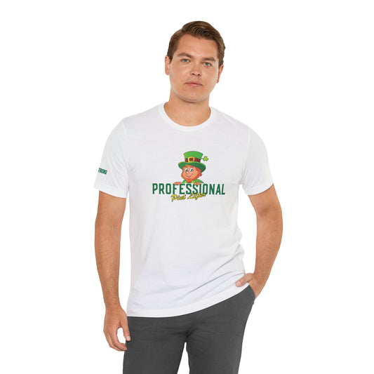 Cartoon leprechaun leaning over the words "Professional Pint Lifter", smiling mischievously, with a classic green hat and shamrock accent. A fun and festive St. Patrick’s Day beer-drinking t-shirt for pub crawls and celebrations.